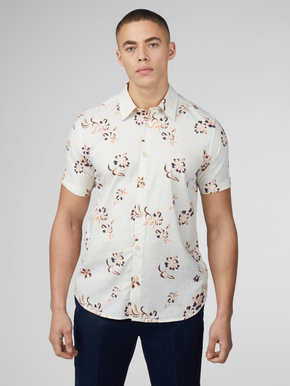 Ben Sherman Signature Linear Floral Shirts White | 287436-UWJ